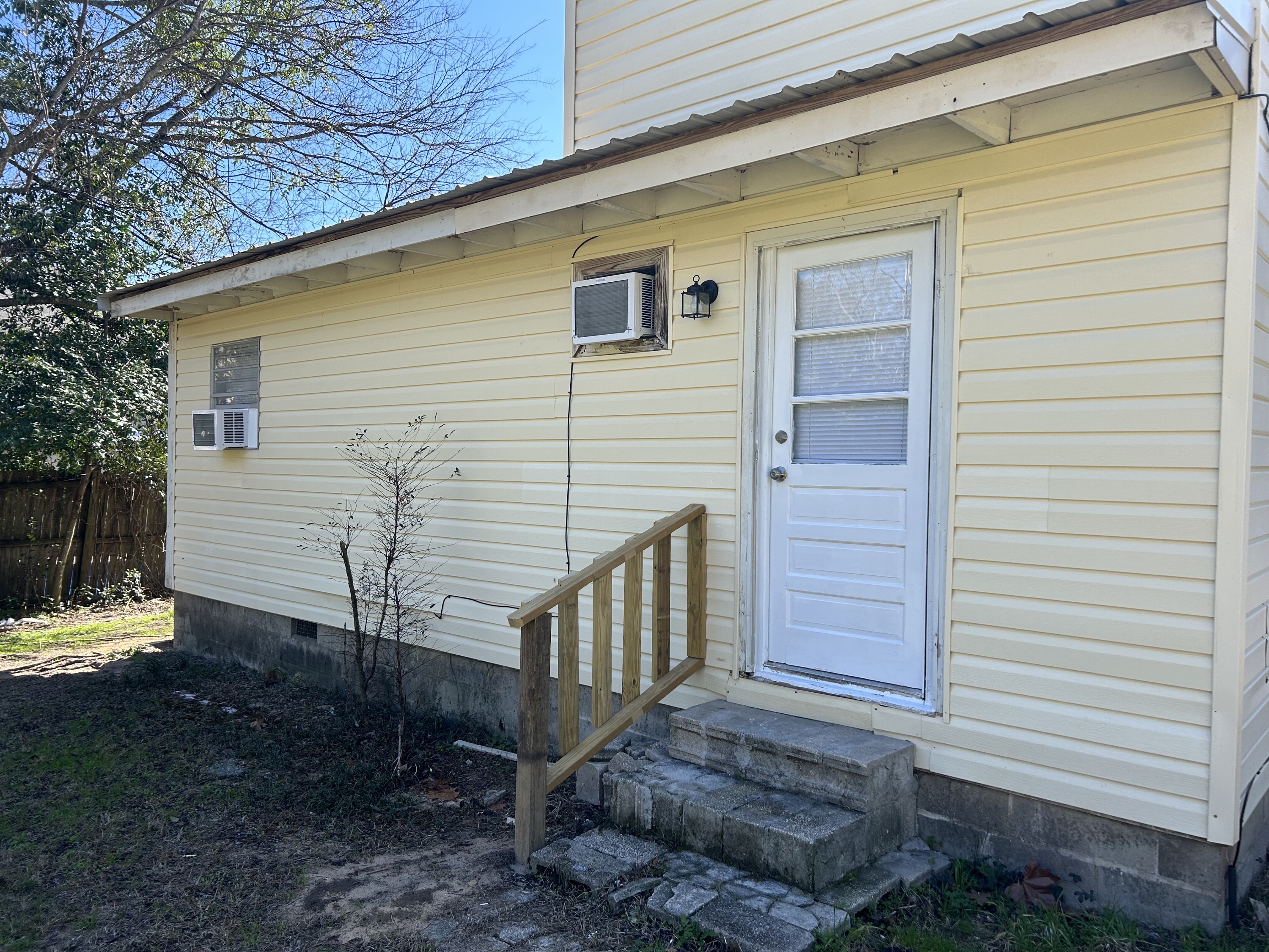 451 Eufaula Street - B