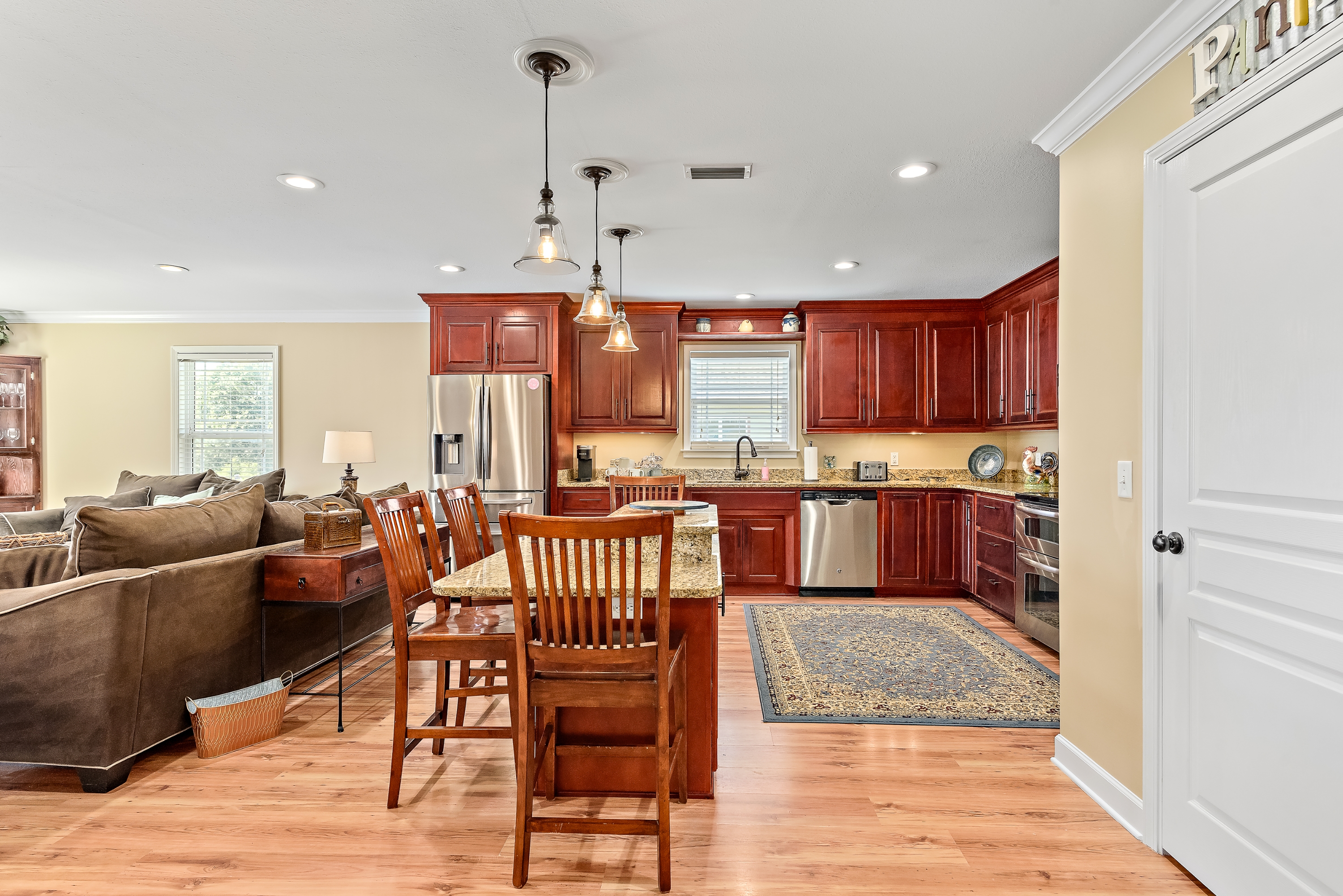 Property thumbnail image